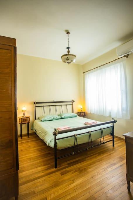 Plaka Vintage Apartment Athena Bagian luar foto